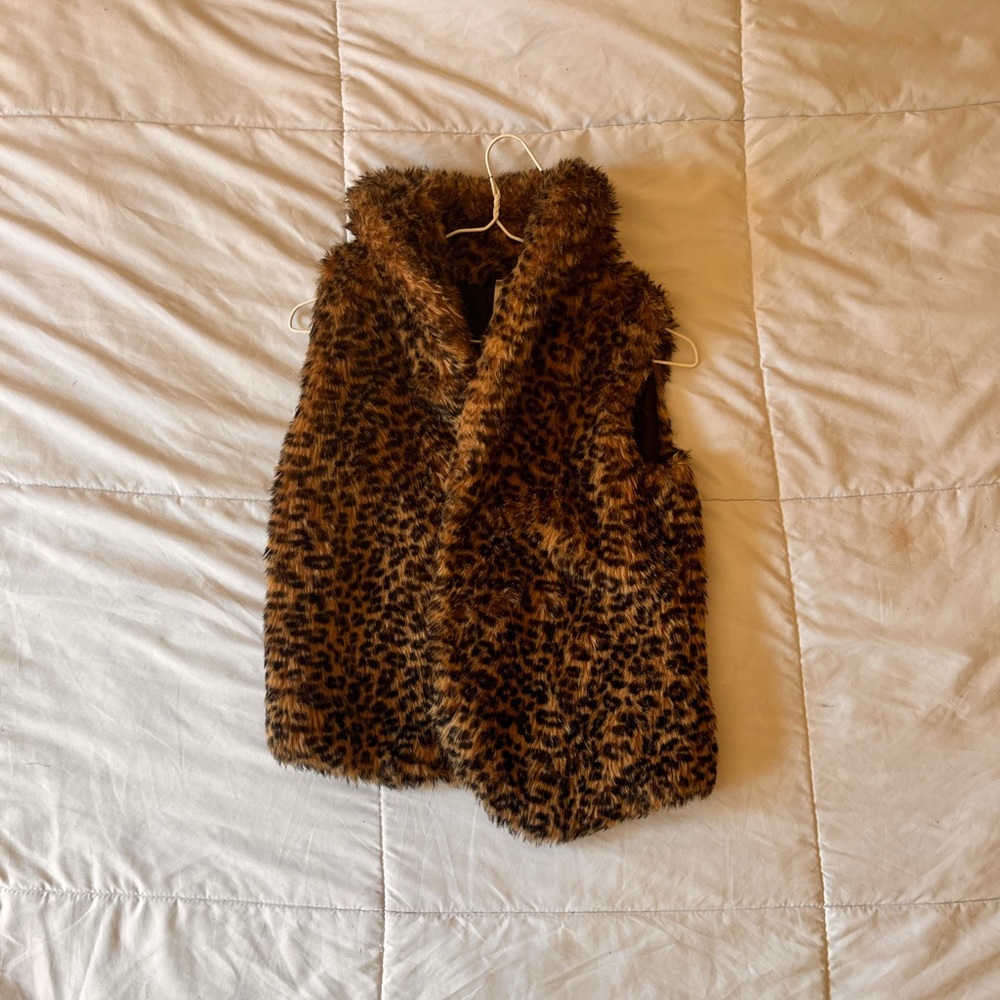 Cherokee Leopard Print Faux Fur Vest